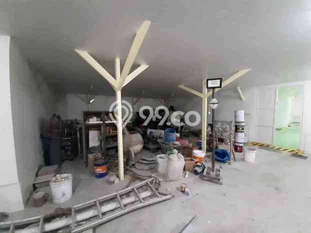 Unit Gudang disewakan di Sidoarjo Sidoarjo dengan LT 384m2 / LB 360m2 Unit Gudang disewakan di Sidoarjo Sidoarjo dengan LT 384m2 / LB 360m2