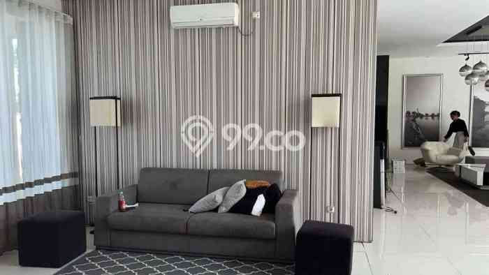 Dijual Segera Rumah LT 450m2m² di Babatan, Keamanan 24 Jam, Surabaya Dijual Segera Rumah LT 450m2m² di Babatan, Keamanan 24 Jam, Surabaya
