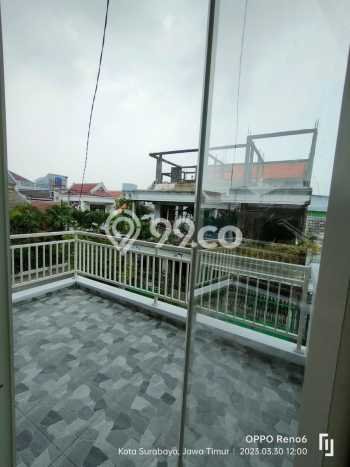 For Sale Hunian Rumah Terawat 3 KT di Sutorejo, Surabaya For Sale Hunian Rumah Terawat 3 KT di Sutorejo, Surabaya