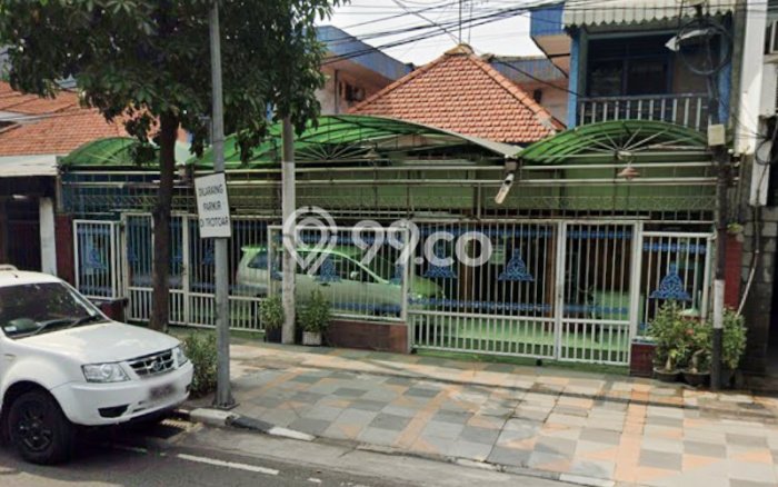 Dijual Rumah Premium dengan Fasilitas Sekitar Komplit di Perak, Surabaya Dijual Rumah Premium dengan Fasilitas Sekitar Komplit di Perak, Surabaya