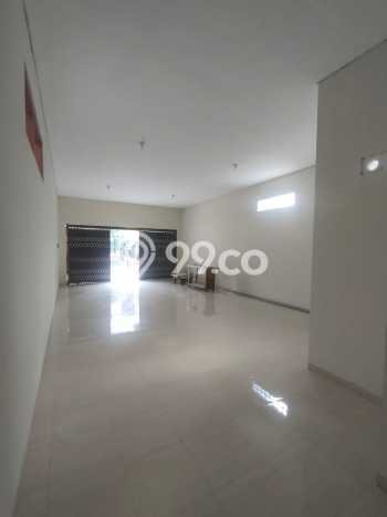 Rumah Disewakan Surabaya LT 350m2 LB 300m2 Kawasan Tembok Dukuh Rumah Disewakan Surabaya LT 350m2 LB 300m2 Kawasan Tembok Dukuh