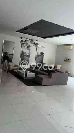Dijual Segera Rumah LT 450m2m² di Babatan, Keamanan 24 Jam, Surabaya Dijual Segera Rumah LT 450m2m² di Babatan, Keamanan 24 Jam, Surabaya