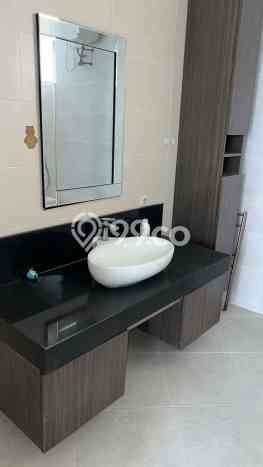 Dijual Segera Rumah LT 450m2m² di Babatan, Keamanan 24 Jam, Surabaya Dijual Segera Rumah LT 450m2m² di Babatan, Keamanan 24 Jam, Surabaya
