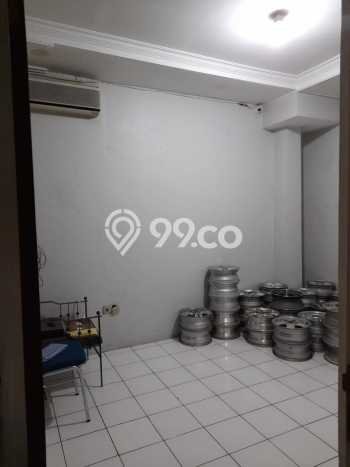 Unit Gudang Dijual di Taman Sidoarjo Luas Tanah 400m2, Luas Bangunan 300m2 Unit Gudang Dijual di Taman Sidoarjo Luas Tanah 400m2, Luas Bangunan 300m2