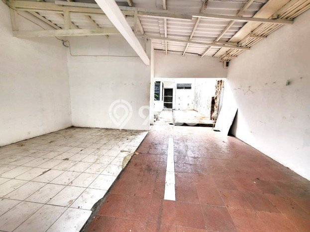 Best Deal Hunian Mewah Ideal dan Luas di Tambaksari, Surabaya Best Deal Hunian Mewah Ideal dan Luas di Tambaksari, Surabaya