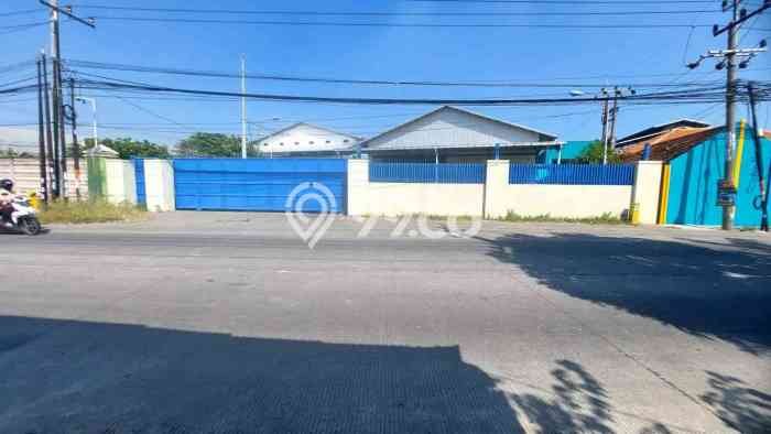 LOKASI STRATEGIS! Gudang di Menganti, Luas 2200m2m², Area Potensial LOKASI STRATEGIS! Gudang di Menganti, Luas 2200m2m², Area Potensial