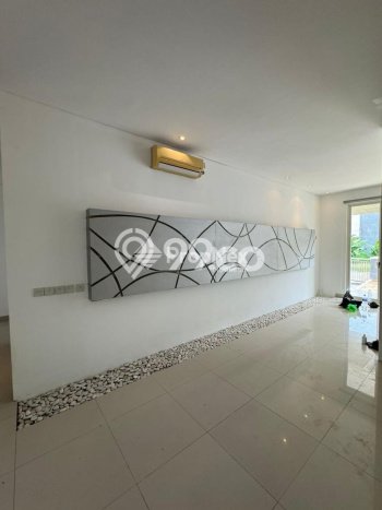 For Sale! Luxury House LT 200m2 Desain Modern di Keputih For Sale! Luxury House LT 200m2 Desain Modern di Keputih