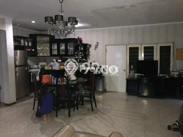 Rumah Eksklusif Dijual LT 11112m2 di Ngagel, Surabaya Rumah Eksklusif Dijual LT 11112m2 di Ngagel, Surabaya
