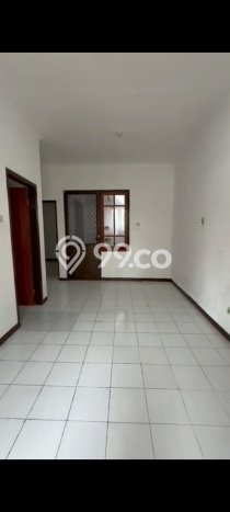 Rumah Modern 2 KT di Pakuwon City Surabaya Unfurnished Rumah Modern 2 KT di Pakuwon City Surabaya Unfurnished