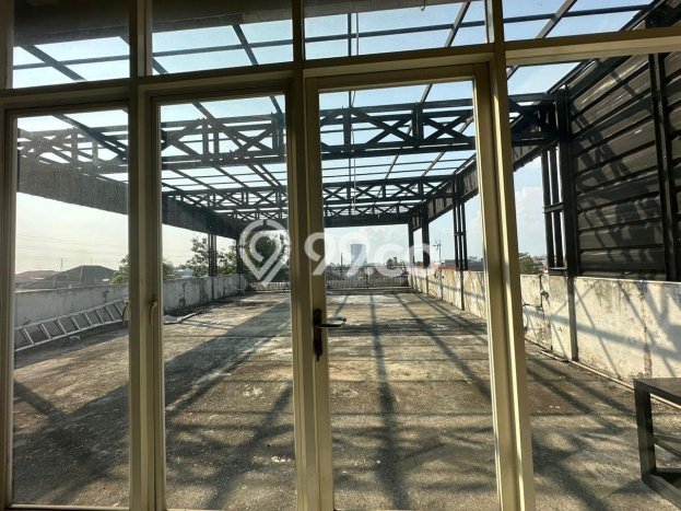 AREA SUPER PREMIUM! Ruko Kawasan Petemon, Luas 400m2m², Area Bisnis AREA SUPER PREMIUM! Ruko Kawasan Petemon, Luas 400m2m², Area Bisnis