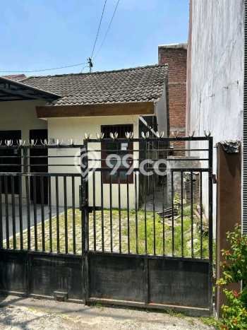 Jual Rumah Siap Huni di Magersari Mojokerto Harga Rp 450 Juta LT 102m2 Jual Rumah Siap Huni di Magersari Mojokerto Harga Rp 450 Juta LT 102m2
