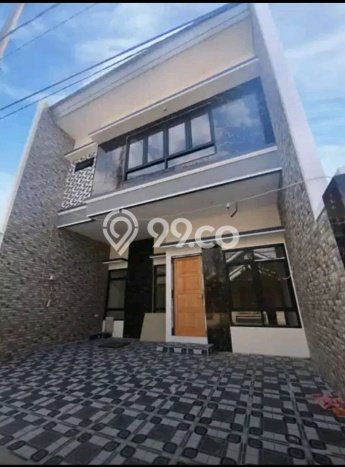 Rumah Modern 4 KT LT 82m2 di Surabaya Kota Rumah Modern 4 KT LT 82m2 di Surabaya Kota