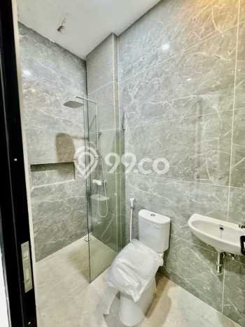 For Sale! Premium House LT 150m2 Desain Elegan di Citraland For Sale! Premium House LT 150m2 Desain Elegan di Citraland