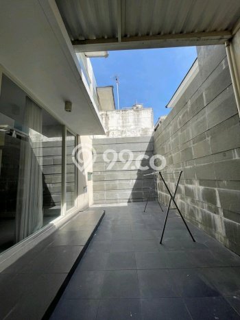 Jarang Ada! Rumah Sewa 4 Kamar Nyaman Siap Huni Citraland Jarang Ada! Rumah Sewa 4 Kamar Nyaman Siap Huni Citraland