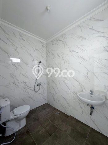 Rumah Modern 4 KT di Citraland Surabaya Unfurnished Rumah Modern 4 KT di Citraland Surabaya Unfurnished