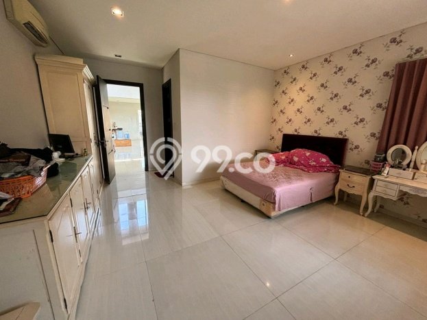 HUNIAN PILIHAN! Rumah di , Luas 1000m2m² LB 541m2m² HUNIAN PILIHAN! Rumah di , Luas 1000m2m² LB 541m2m²