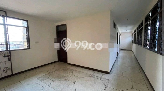 Komersial di Raya Darmo, Luas 300m2m², Area Komersial, Akses Raya Darmo, Surabaya, Surabaya Komersial di Raya Darmo, Luas 300m2m², Area Komersial, Akses Raya Darmo, Surabaya, Surabaya