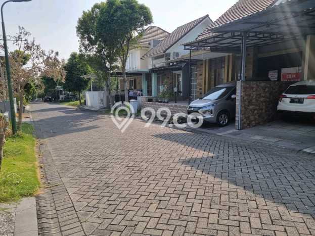 Jual Segera Rumah LT 135m² / LB 135m² di Jantung Kota Citraland, Surabaya Jual Segera Rumah LT 135m² / LB 135m² di Jantung Kota Citraland, Surabaya
