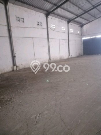 LOKASI STRATEGIS! Gudang Kawasan Benowo, Luas 600m2m², Pusat Komersial, Jalan Utama LOKASI STRATEGIS! Gudang Kawasan Benowo, Luas 600m2m², Pusat Komersial, Jalan Utama