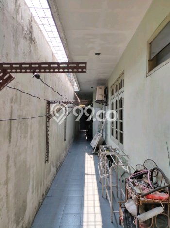Rumah Bagus di Wonocolo, Surabaya, Luas Tanah 480m2m², Luas Bangunan 330m2m² Rumah Bagus di Wonocolo, Surabaya, Luas Tanah 480m2m², Luas Bangunan 330m2m²