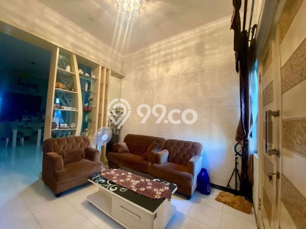 Dijual Rumah Strategis Bagus Punya 3 KT di Surabaya Kota Surabaya SHM Dijual Rumah Strategis Bagus Punya 3 KT di Surabaya Kota Surabaya SHM