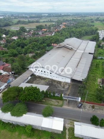 Gudang Bagus Dijual LB 6500m2 Lokasi Strategis Mojokerto Area Cocok untuk Berbisnis Gudang Bagus Dijual LB 6500m2 Lokasi Strategis Mojokerto Area Cocok untuk Berbisnis