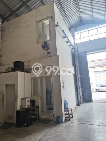 Gudang Strategis Kawasan Gresik, Luas 330m2m², Area Komersial, Dekat Gresik, Gresik, Gresik Gudang Strategis Kawasan Gresik, Luas 330m2m², Area Komersial, Dekat Gresik, Gresik, Gresik