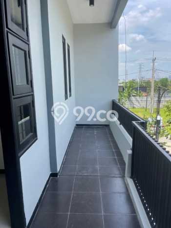 Jual Rumah Bagus Siap Huni LB 160m2 di Mulyorejo, Surabaya Jual Rumah Bagus Siap Huni LB 160m2 di Mulyorejo, Surabaya