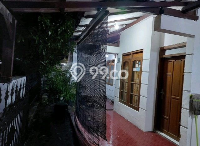 Rumah Berkualitas area Waru, Sidoarjo, Luas 147m2m² Bangunan 135m2m² - BISA KPR! Rumah Berkualitas area Waru, Sidoarjo, Luas 147m2m² Bangunan 135m2m² - BISA KPR!