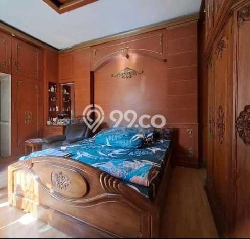 Rumah Elit Modern Tanpa Renovasi di Medokan Ayu Surabaya Rumah Elit Modern Tanpa Renovasi di Medokan Ayu Surabaya