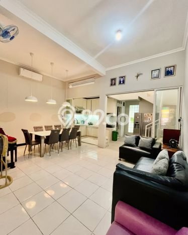 Jual Rumah Favorit Siap Huni LB 150m2 di Mulyorejo, Surabaya Jual Rumah Favorit Siap Huni LB 150m2 di Mulyorejo, Surabaya