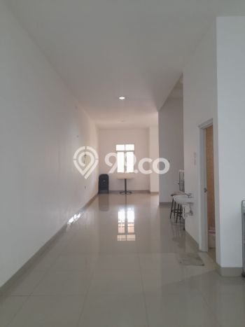 Rumah Modern 3 KT di Kutisari Surabaya Semi Furnished Rumah Modern 3 KT di Kutisari Surabaya Semi Furnished