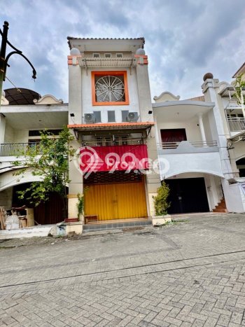 For Rent Ruko di Sambikerep, Luas 200m2m², Pusat Niaga For Rent Ruko di Sambikerep, Luas 200m2m², Pusat Niaga