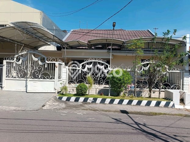 Dijual Rumah Mewah Exclusive di Sukolilo, Surabaya Dijual Rumah Mewah Exclusive di Sukolilo, Surabaya