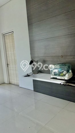Rumah Eksklusif Siap Huni LT 450m2 di Wiyung, Surabaya Rumah Eksklusif Siap Huni LT 450m2 di Wiyung, Surabaya