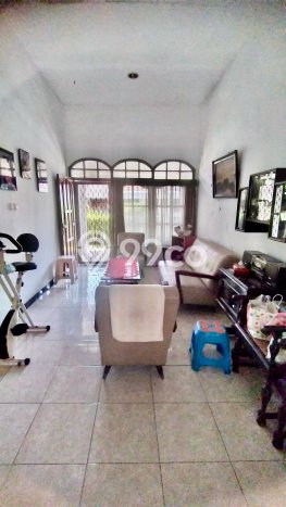 Jual Rumah Eksklusif 5 KT di Darmo Permai, Surabaya Jual Rumah Eksklusif 5 KT di Darmo Permai, Surabaya