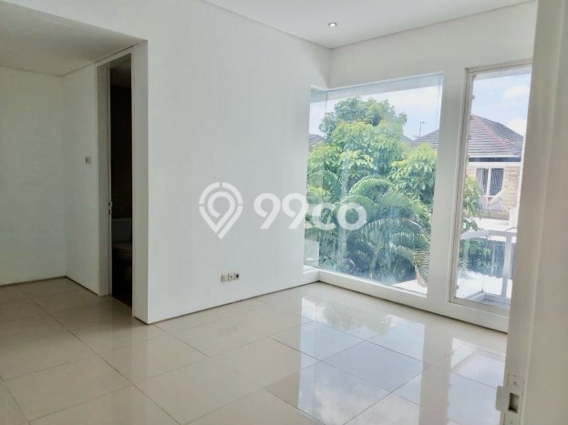 Rumah Cantik Siap Huni Di Wiyung Luas 200m2 Aman Rumah Cantik Siap Huni Di Wiyung Luas 200m2 Aman