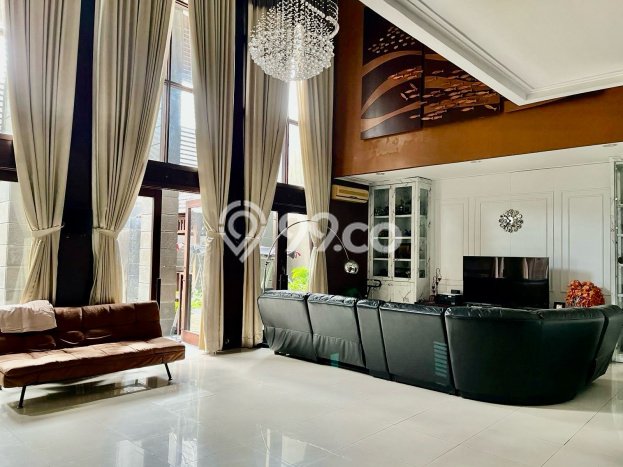 Bisa KPR! Rumah , Surabaya, LT 450m2m² LB 550m2m² Bisa KPR! Rumah , Surabaya, LT 450m2m² LB 550m2m²