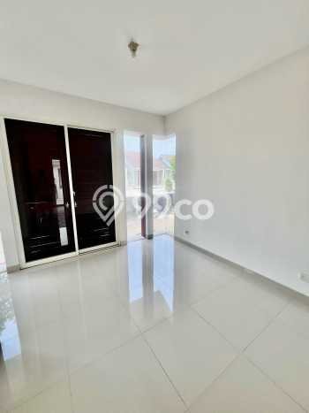 Dijual Hunian Rumah Terawat 2 Kamar di Kebraon, Surabaya Dijual Hunian Rumah Terawat 2 Kamar di Kebraon, Surabaya