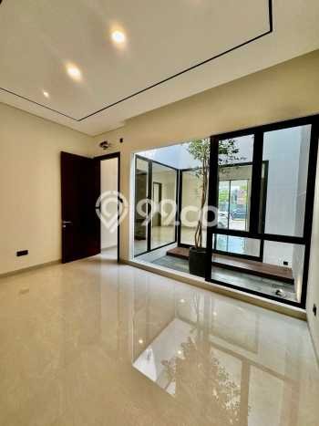 Jual Rumah Luas Megah Dengan View Cantik di Citraland, Surabaya Jual Rumah Luas Megah Dengan View Cantik di Citraland, Surabaya