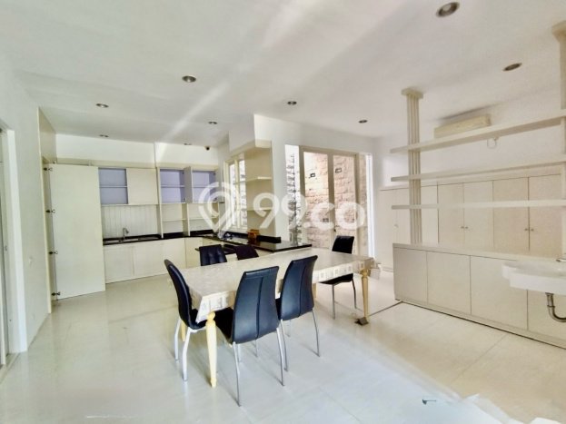 Jual Rumah Luas Megah Dengan View Eksklusif di Citraland, Surabaya Jual Rumah Luas Megah Dengan View Eksklusif di Citraland, Surabaya