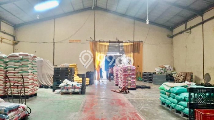 Gudang Usaha Dijual di Benowo Surabaya LT 1000m2 & LB 1000m2 Gudang Usaha Dijual di Benowo Surabaya LT 1000m2 & LB 1000m2