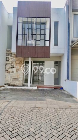 Rumah Strategis Minimalis Lb 116m2 di Wiyung, Surabaya Rumah Strategis Minimalis Lb 116m2 di Wiyung, Surabaya