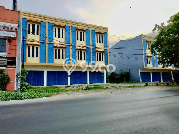 Ruko Dijual di Driyorejo Gresik dengan LB 216m2 Ruko Dijual di Driyorejo Gresik dengan LB 216m2