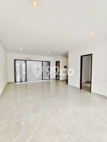 Dijual Rumah Mewah Megah Dengan View Cantik di Citraland, Surabaya Dijual Rumah Mewah Megah Dengan View Cantik di Citraland, Surabaya