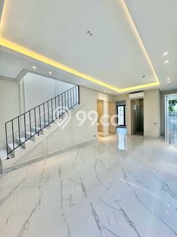Ready to Use! Luxury House LT 162m2 Desain Modern di Citraland Ready to Use! Luxury House LT 162m2 Desain Modern di Citraland