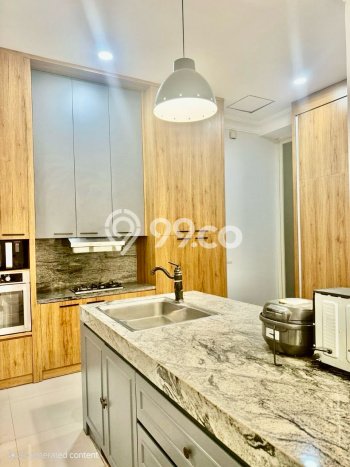 Rumah Luxury Modern Siap Huni di Pakuwon Indah Surabaya Rumah Luxury Modern Siap Huni di Pakuwon Indah Surabaya