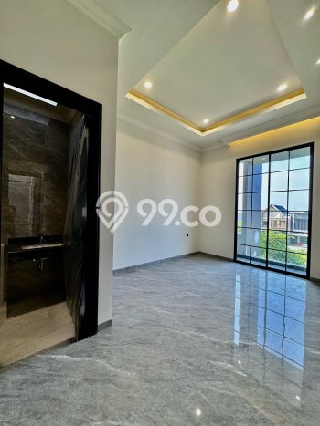Rumah Luxury Modern Siap Huni di Citraland Surabaya Rumah Luxury Modern Siap Huni di Citraland Surabaya