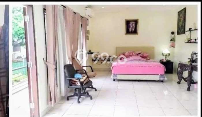 Jual Rumah Mewah Megah Dengan View Eksklusif di Jatikarya, Bekasi Jual Rumah Mewah Megah Dengan View Eksklusif di Jatikarya, Bekasi