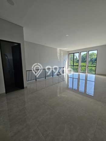 Ruko di Bogor Barat, Luas 171m², Lokasi Strategis, Siap Operasi Ruko di Bogor Barat, Luas 171m², Lokasi Strategis, Siap Operasi